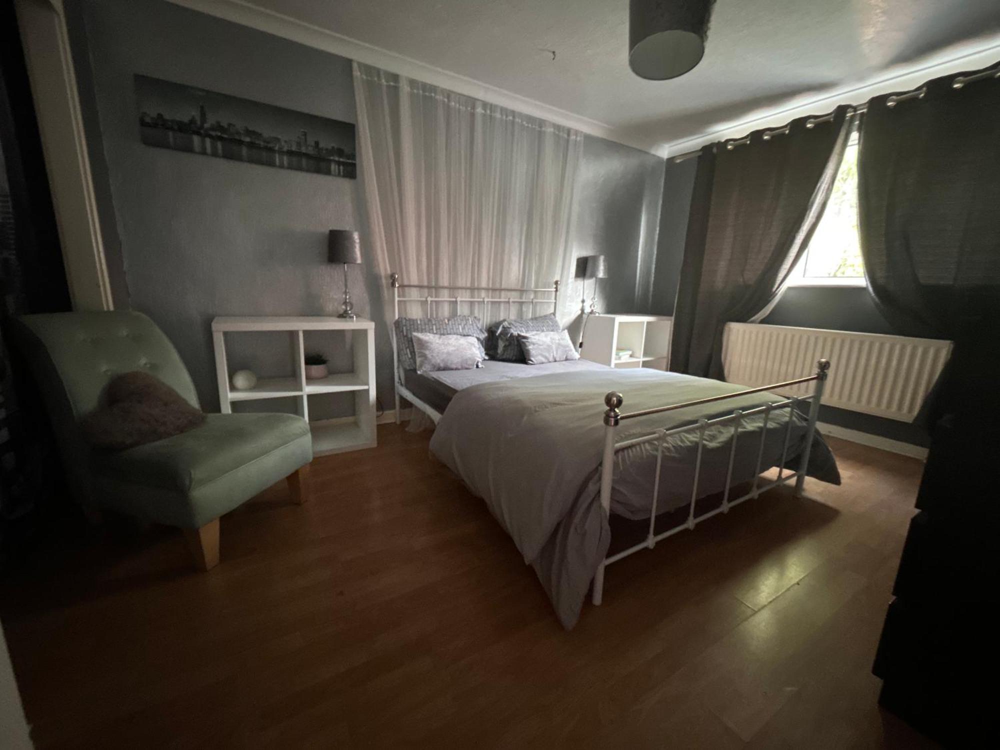 Home From Home, Close To Redditch Hospital Abb Экстерьер фото